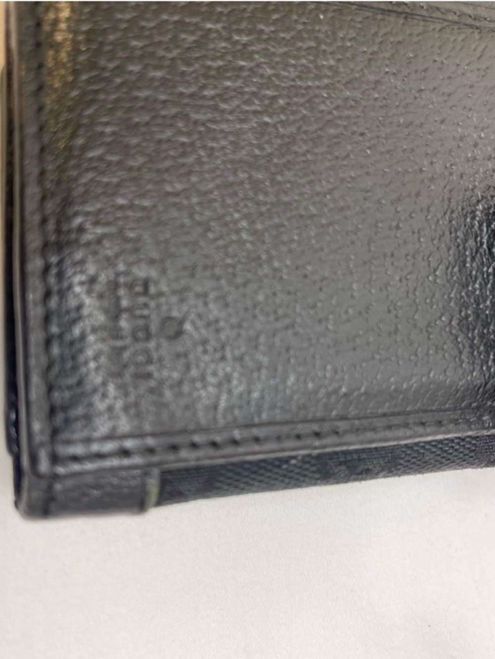 Gucci GG Monogram Continental Wallet with Gold Accents-EUC - Picture 7 of 15
